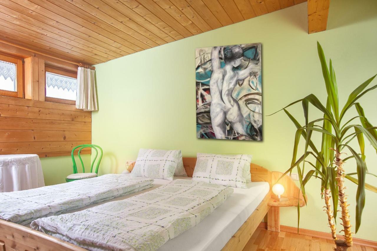 Alpinappartements Stoeckl พาร์เตอเนน ภายนอก รูปภาพ