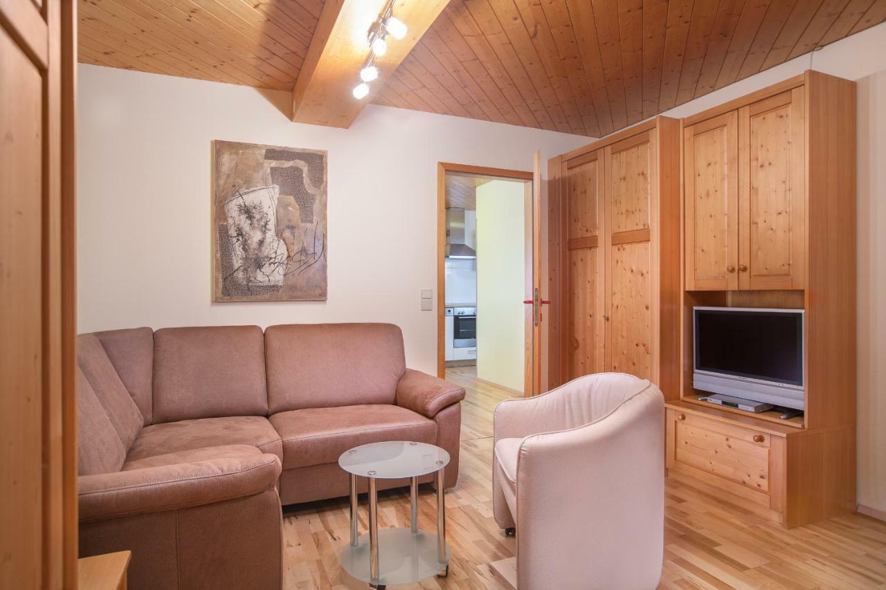 Alpinappartements Stoeckl พาร์เตอเนน ภายนอก รูปภาพ